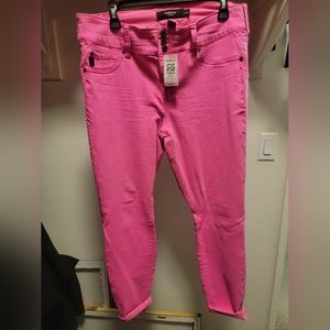 Torrid pink skinny jeans